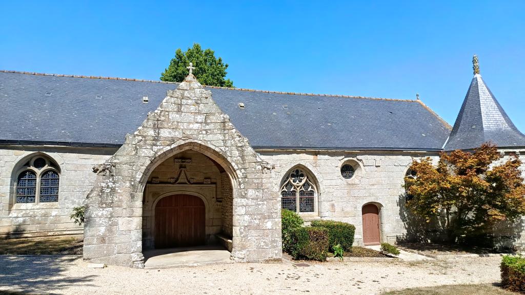 Église Saint-Pierre de Trédaniel - Photo 3