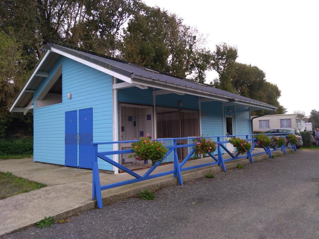 Camping De La Vallée du Dourdu