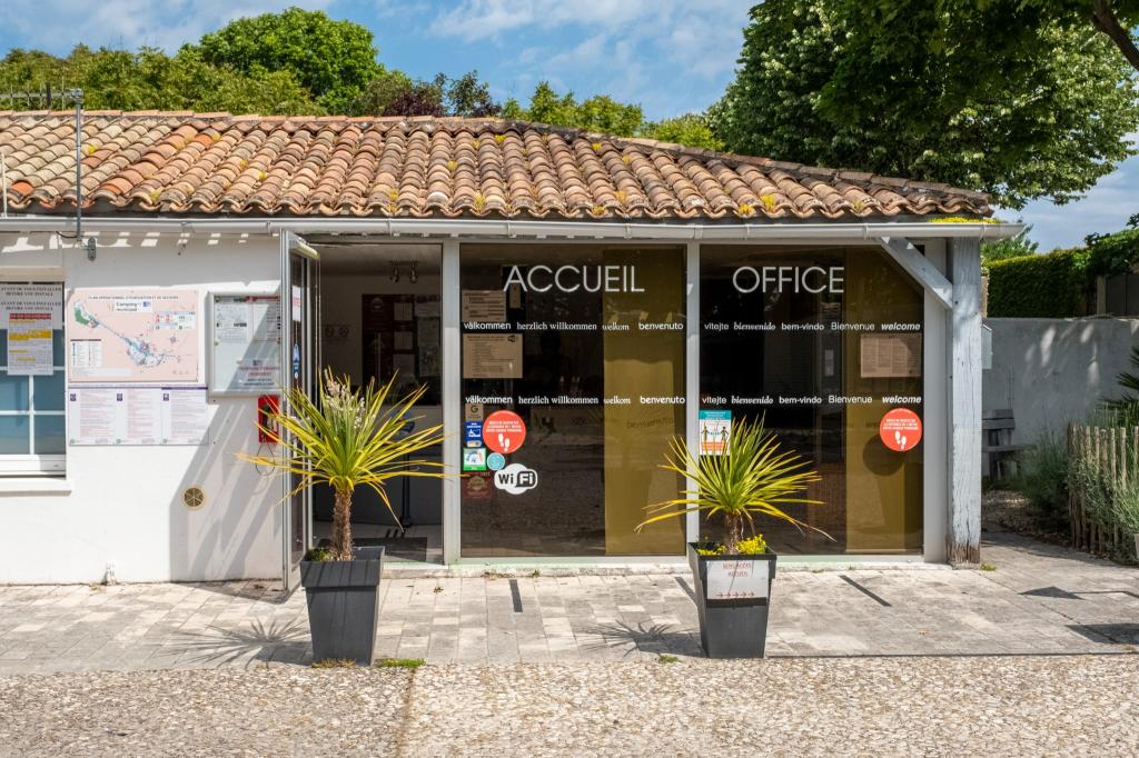 Camping Municipal de Saint Martin de Ré LES REMPARTS