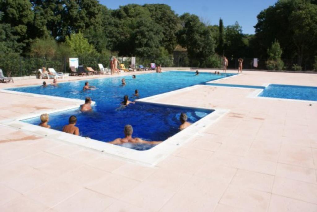 Camping Aniane naturisme La SOURCE Saint PIERRE