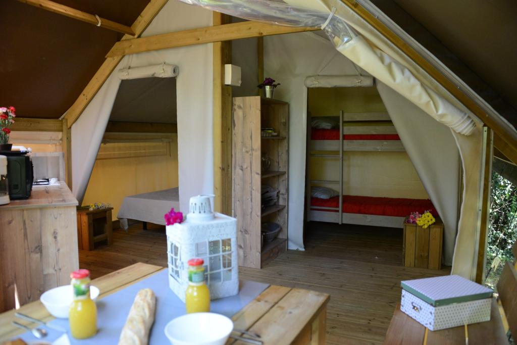 Camping L'Orée du Lac