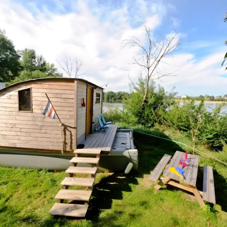 Camping Au Bord de Loire