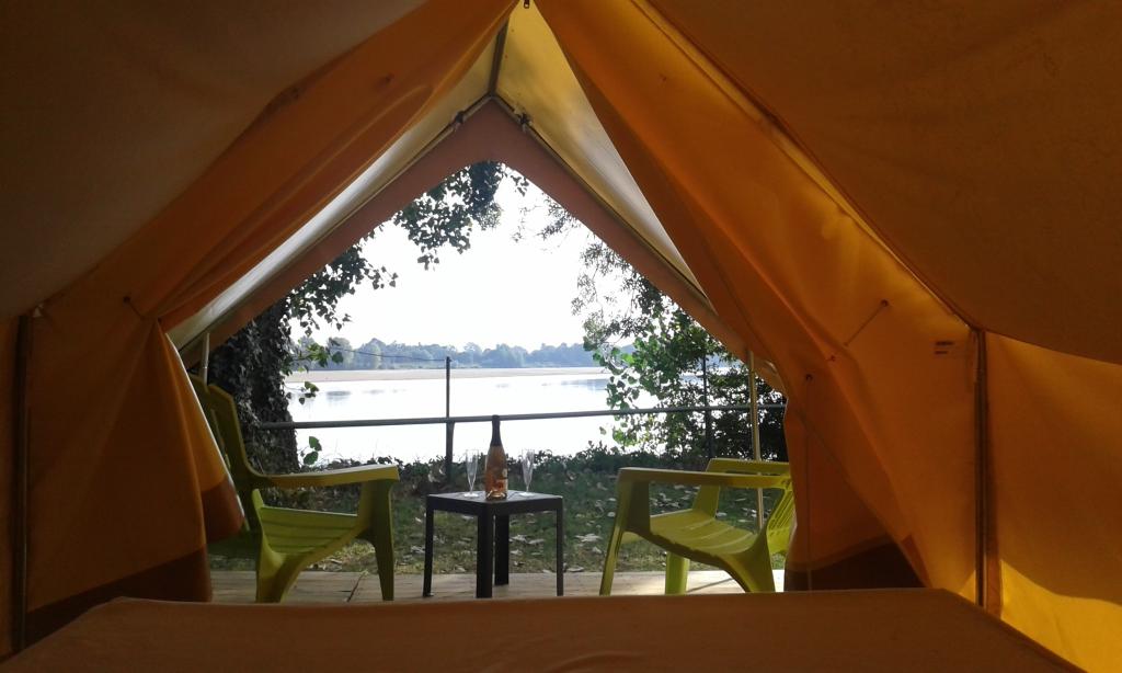 Camping Au Bord de Loire