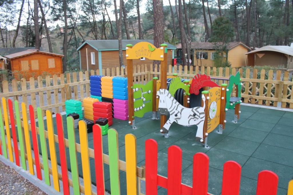 Camping Paradis Bois Simonet