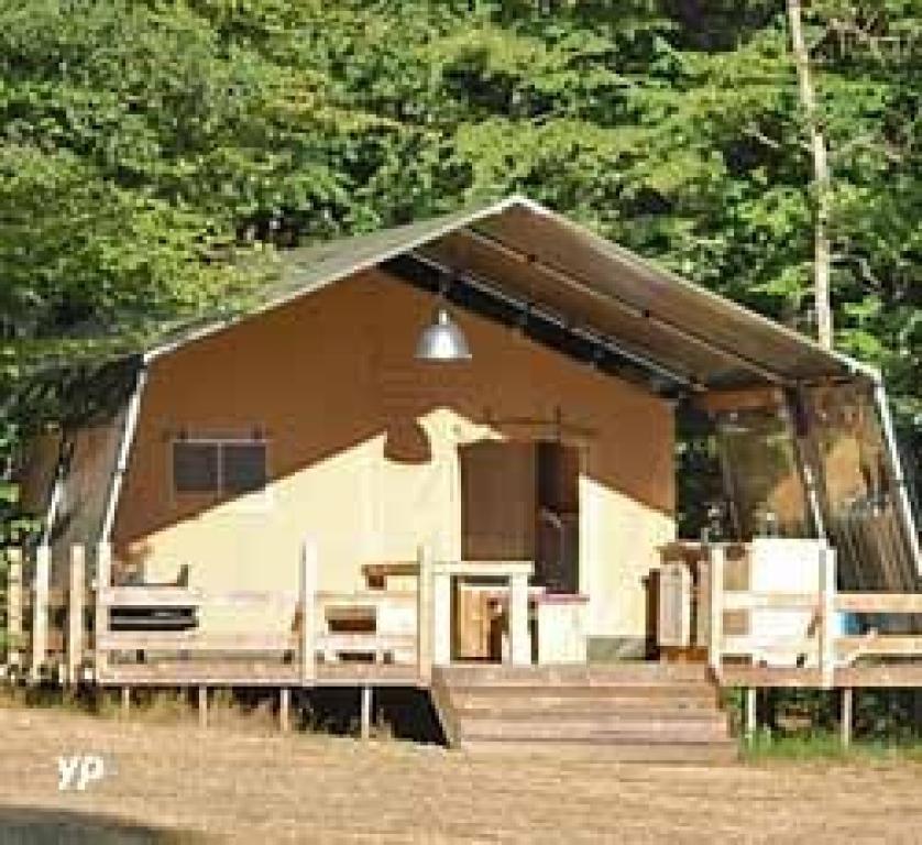 Camping Creuse Nature Naturiste****
